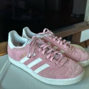 Adidas Gazelle Sneakers (Used)